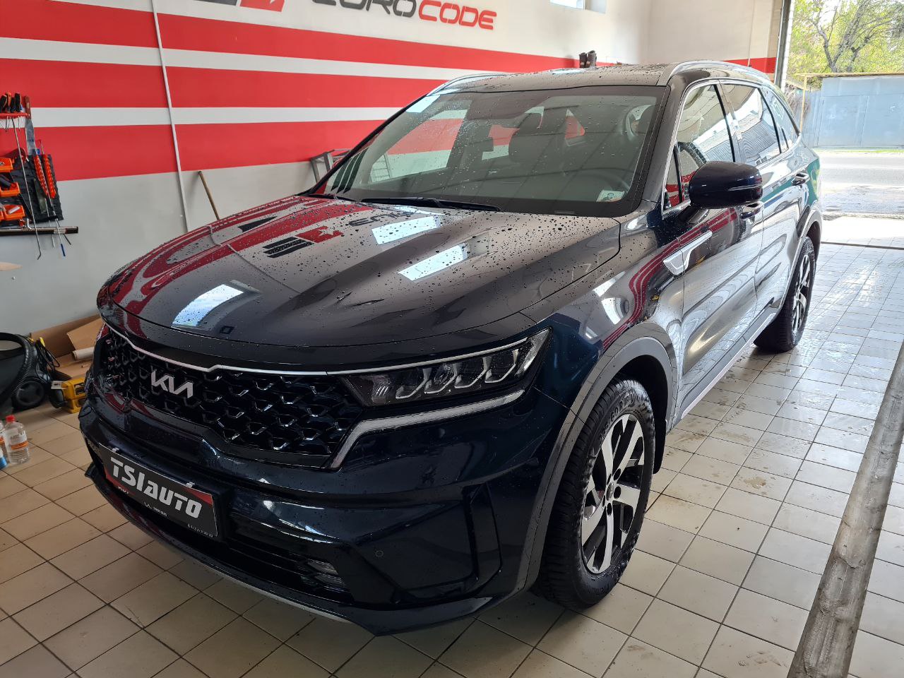 Шумоизоляция Kia Sorento в Алматы